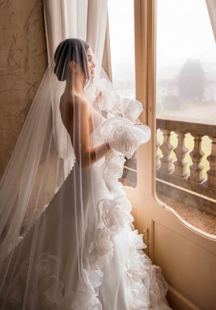 3D Flower Long Wedding Veil