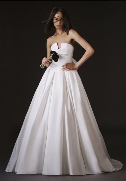 Bow-Detail Strapless Ball Gown